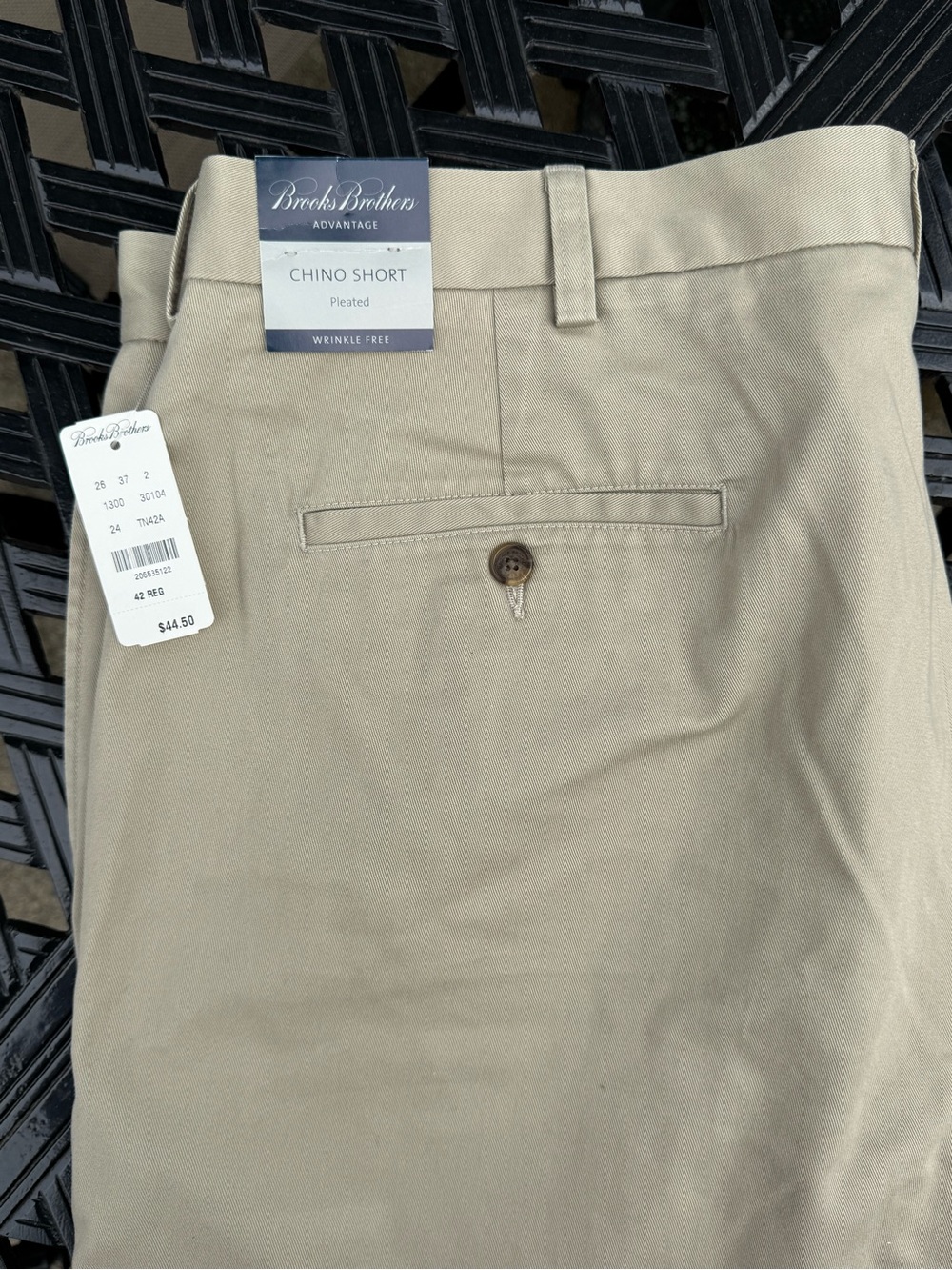 Brooks Brothers Beige Chino Shorts - Picture 6 of 6